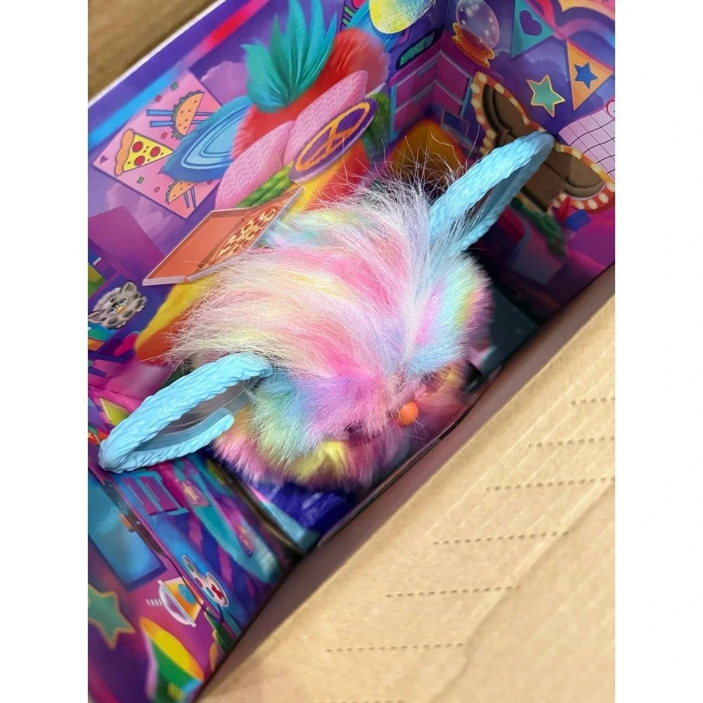 Furby‎